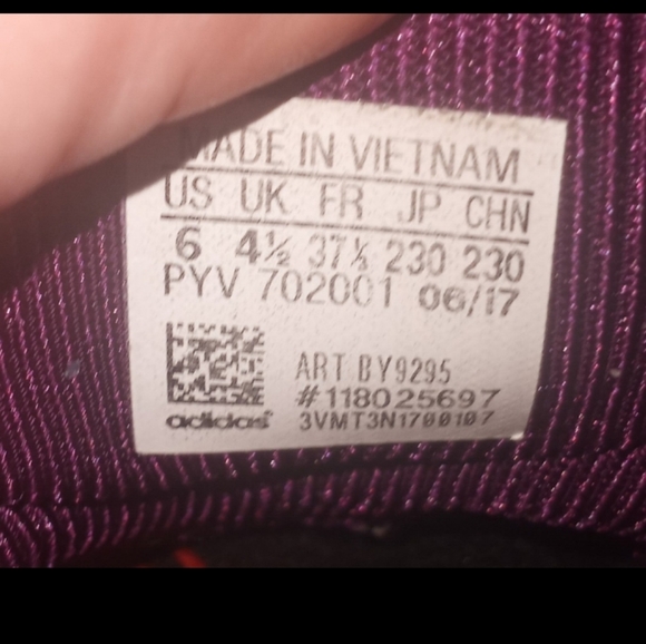 Women's Adidas Bundle - Picture 11 of 11